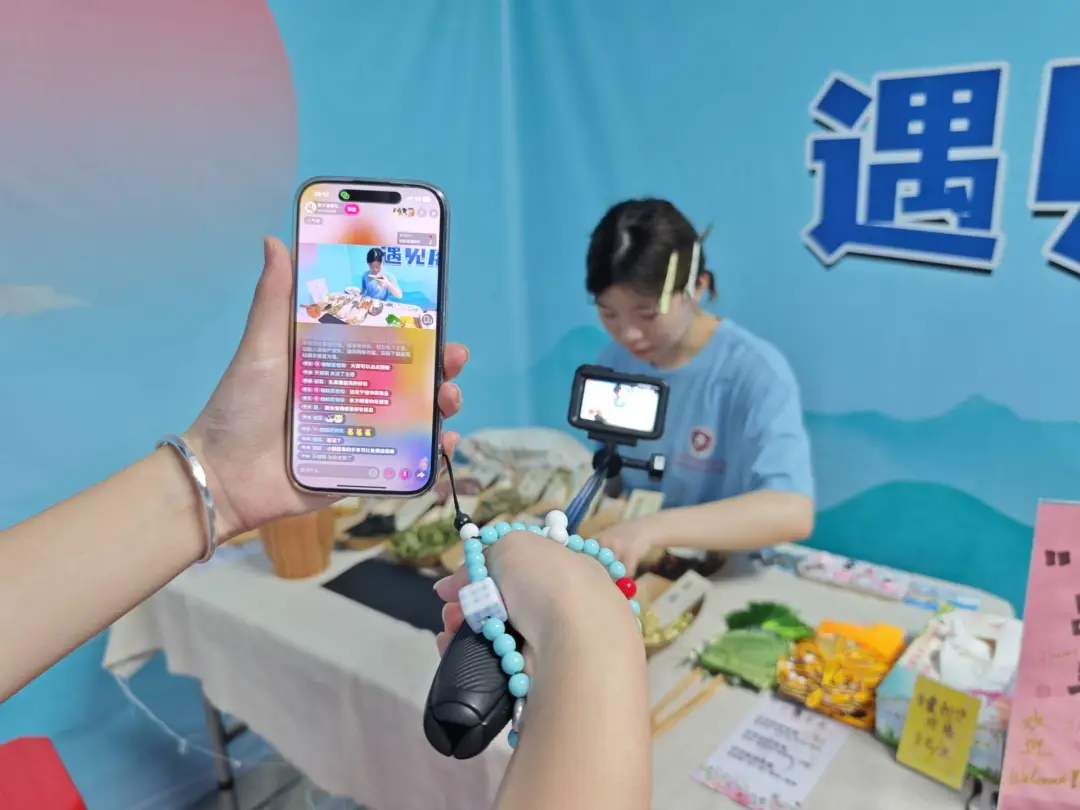 cd1ee2c1-c7da-41ef-b35b-4d6dca4971a9.png cd1ee2c1-c7da-41ef-b35b-4d6dca4971a9.png